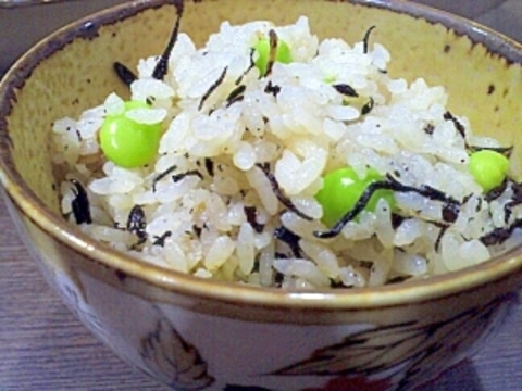 枝豆とひじきの☆炊き込みご飯